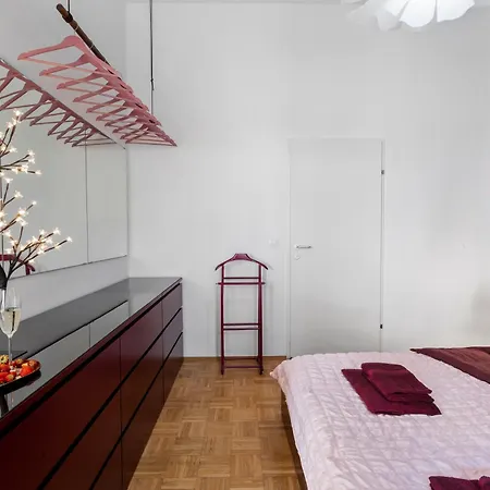 Apartamento Schloss Eggenberg Graz